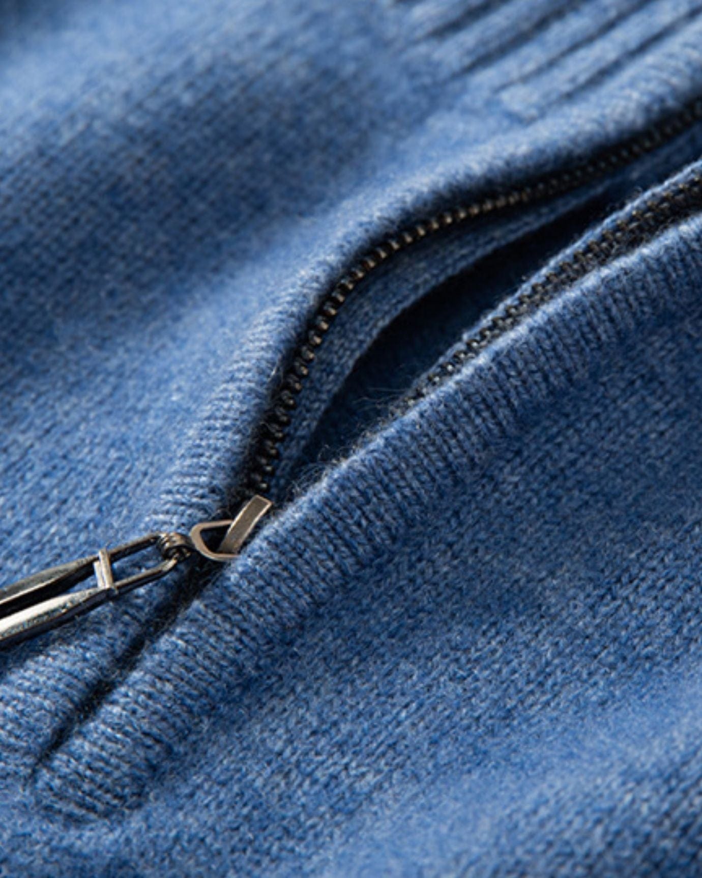 Paris- Pull cachemire zippé